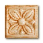 Aplicación tallada para mueble